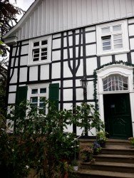 Hauptbild Sch�ne Altbauwohnung in gesuchter Lage!