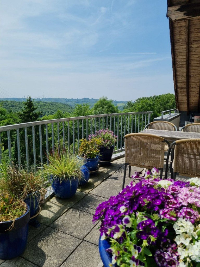 Wuppertal Wohnung Gro�z�gig & Lichtdurchflutet! Sch�ne Maisonettewohnung mit traumhaftem Fernblick in Cronenberg !